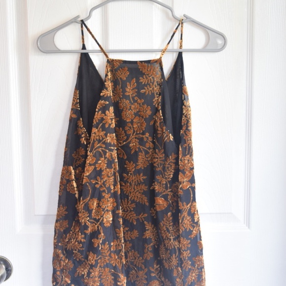 Loft  Black and Gold Tank XS Holiday Style - Picture 3 of 6